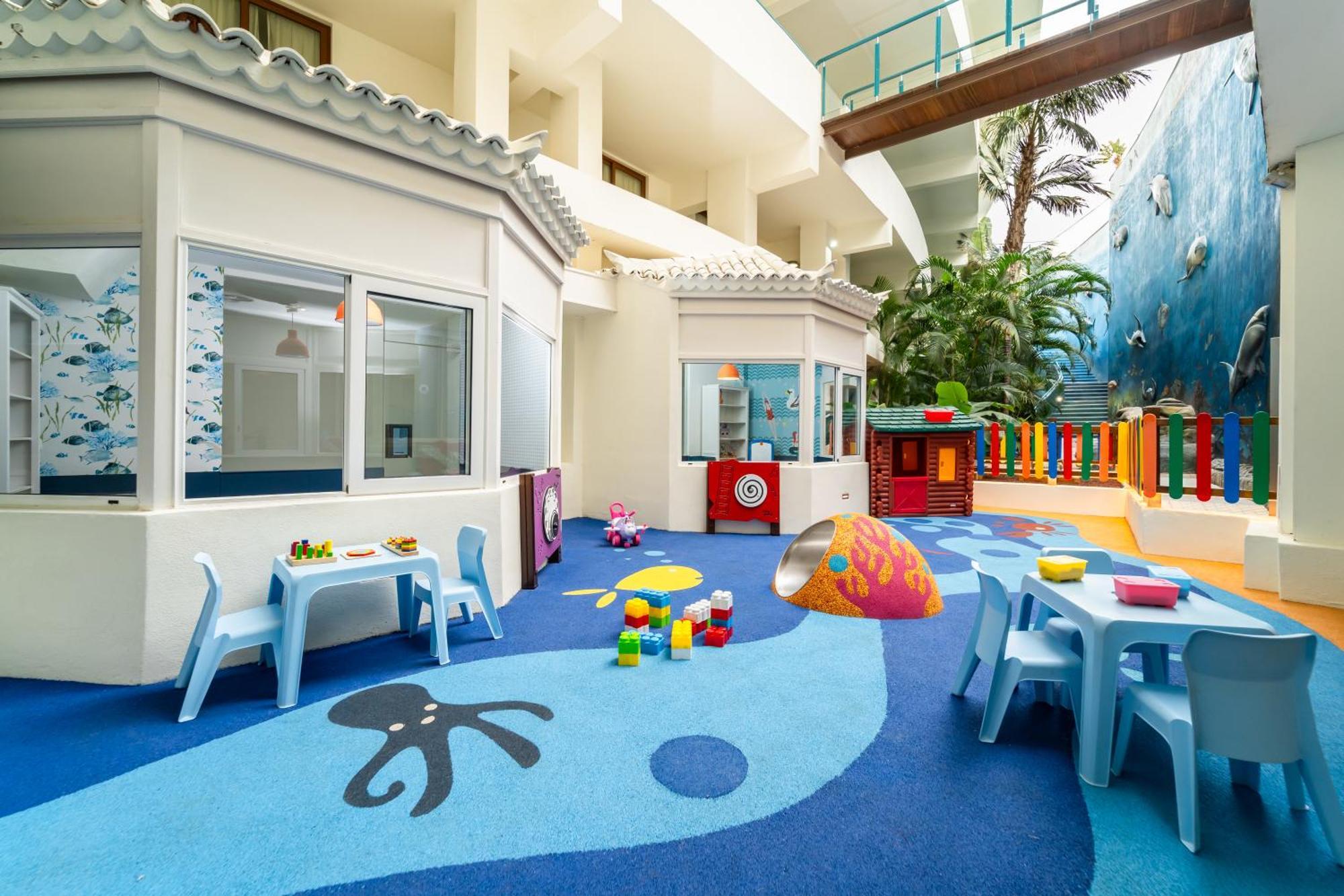 Hovima La Pinta Beachfront Family Hotel Costa Adeje  Exteriér fotografie